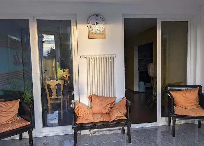 Eine Gute Zeit アパート *